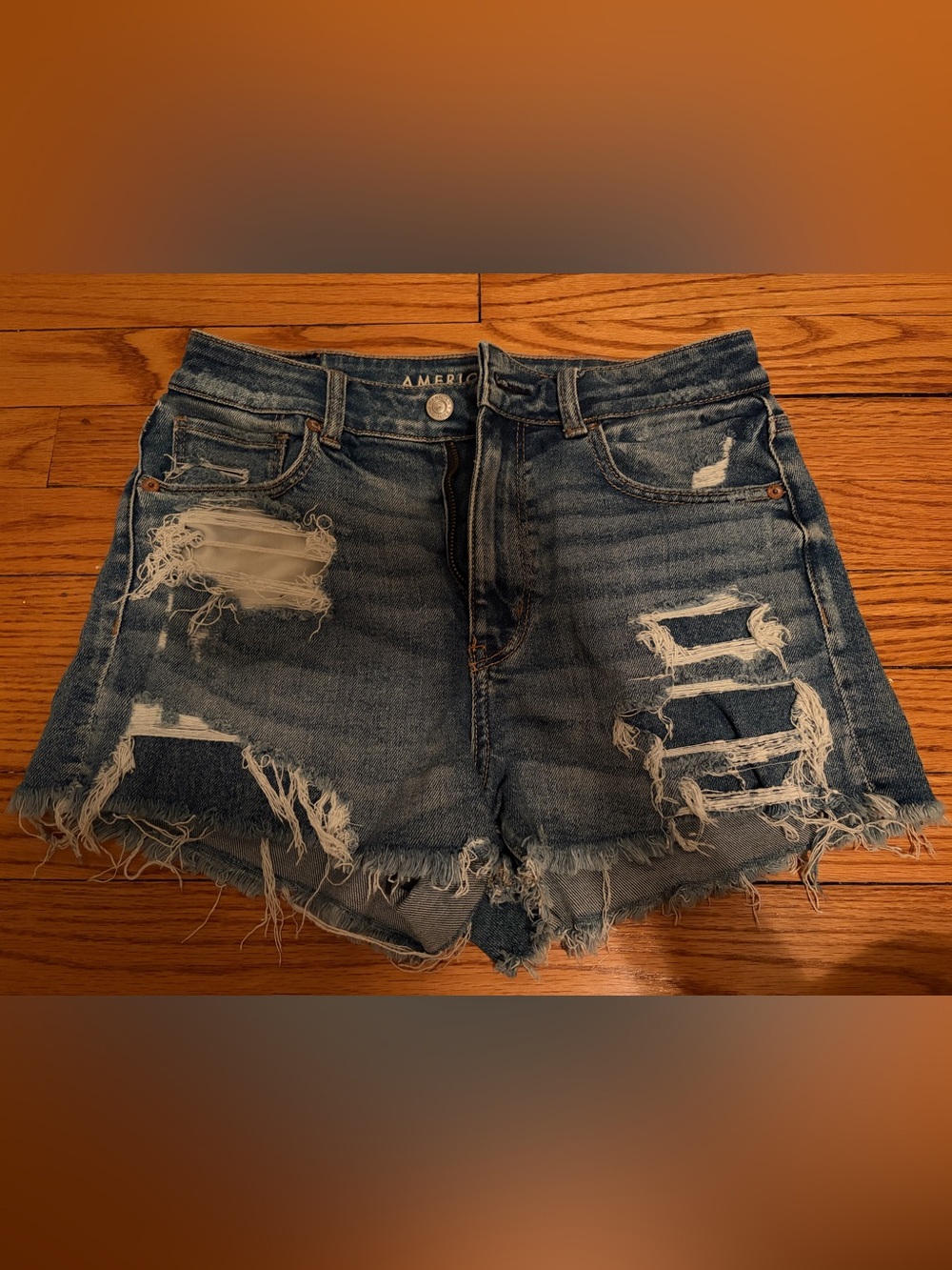american eagle shorts!